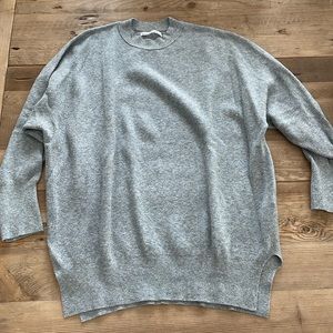 Abercrombie and Fitch Sweater